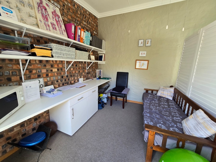 To Let commercial Property for Rent in Hospitaalheuwel Free State